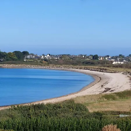 Breton Stone House Very Close To The Beach, Landéda
